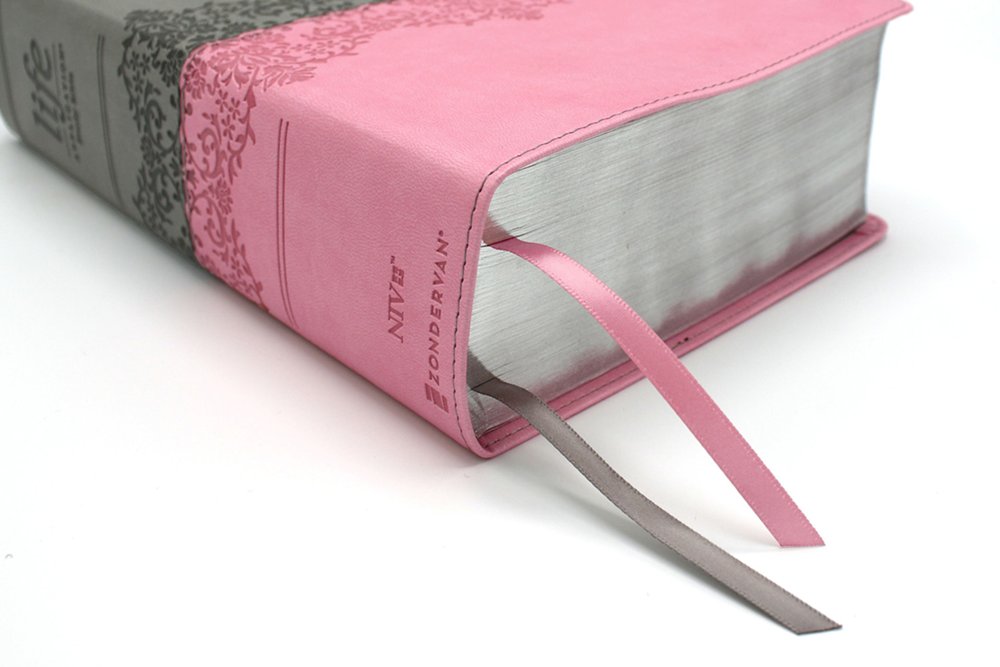 NIV Life Application Study Bible, Third Edition, Large Print, Leathersoft, Pink, Indexed