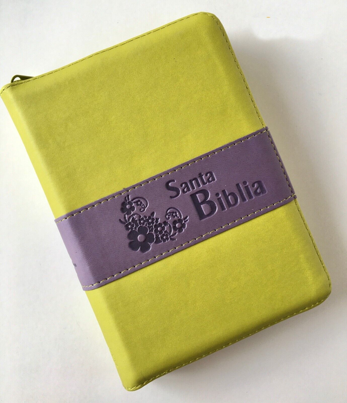 BIBLIA REINA VALERA 1960, COMPACTA con CIERRE, PIEL DUOTONO y CONCORDANCIA